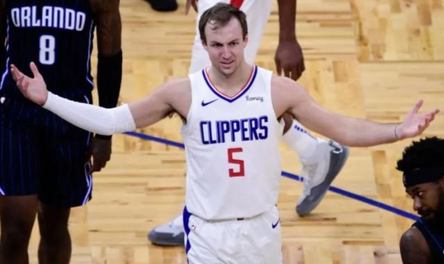 世俱杯赛程-兜售肯纳德优化阵容 快艇操作空间有限仍努力补强